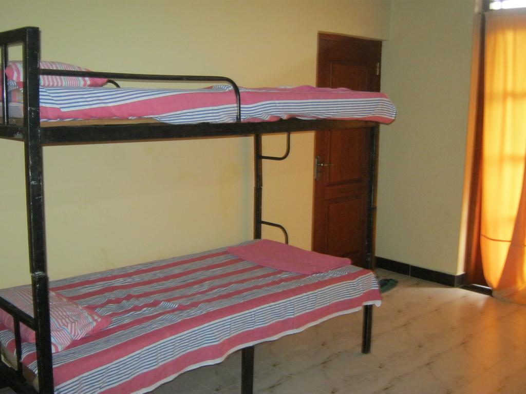 Aurora - Negombo Budget Hostel Pokoj fotografie