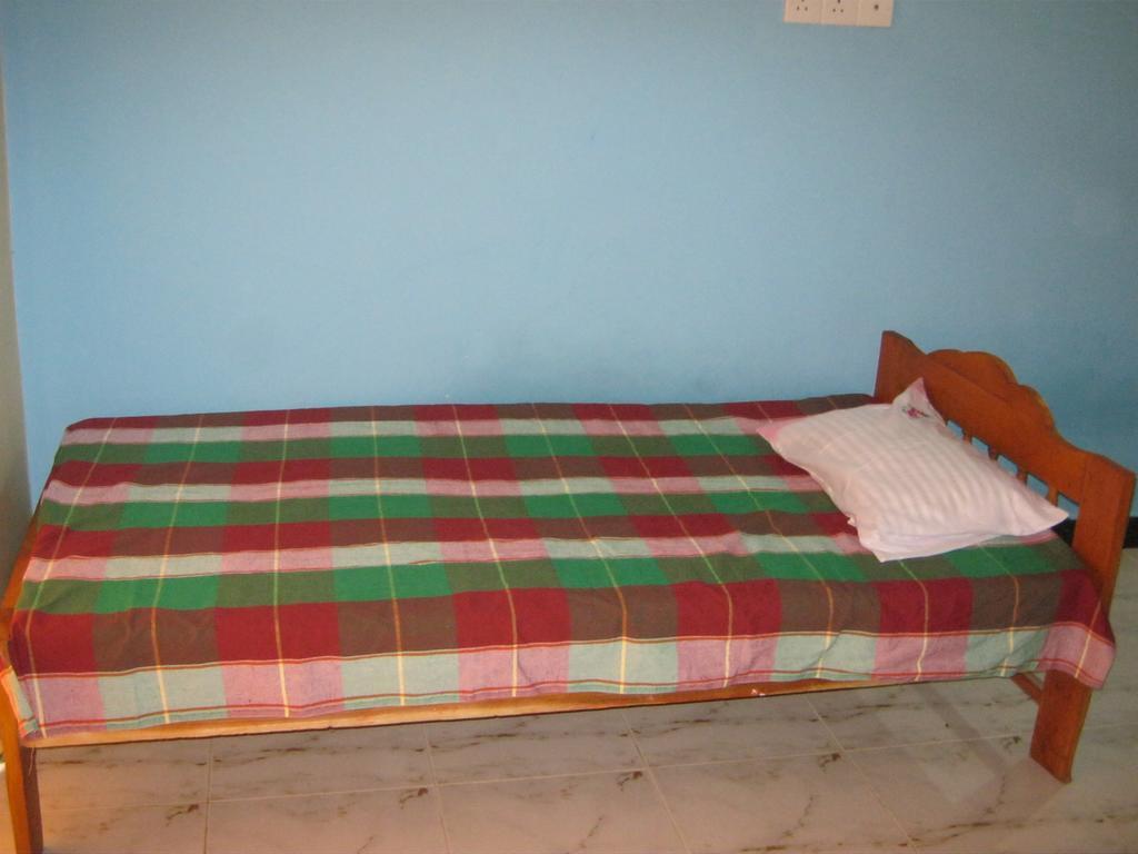 Aurora - Negombo Budget Hostel Pokoj fotografie