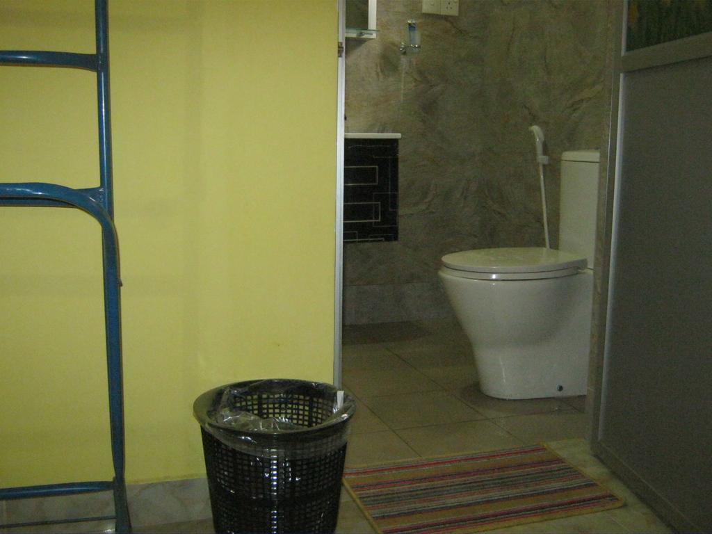 Aurora - Negombo Budget Hostel Pokoj fotografie