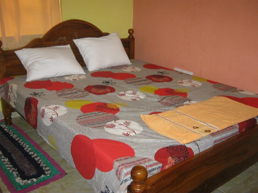 Aurora - Negombo Budget Hostel Pokoj fotografie