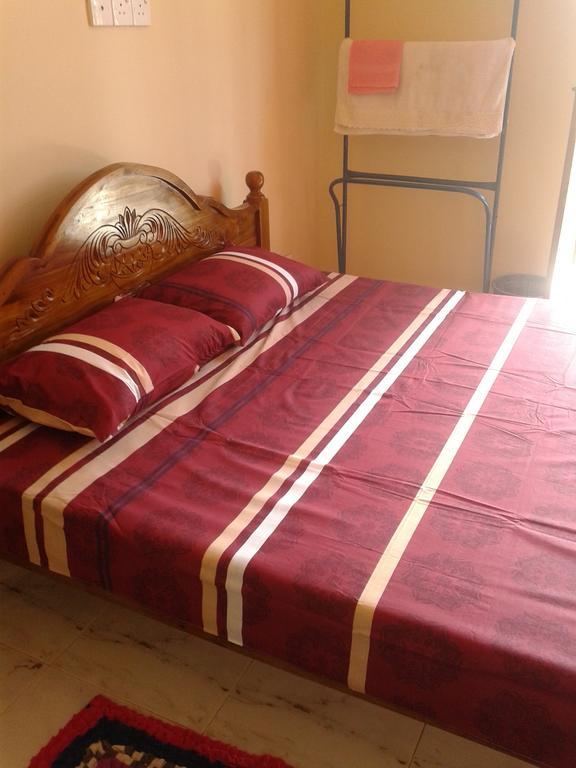 Aurora - Negombo Budget Hostel Pokoj fotografie